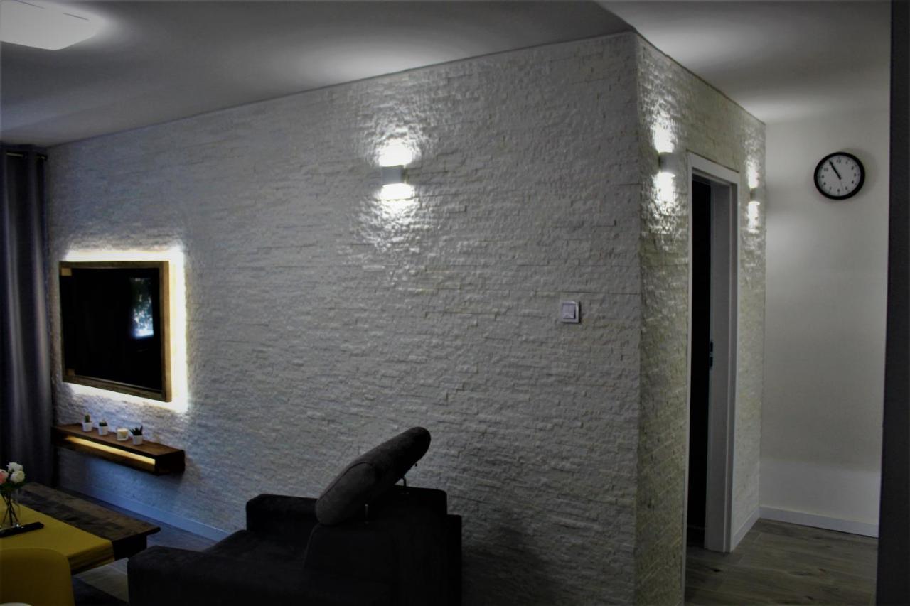 Apartament Przy Arsenale Wroclaw Bagian luar foto
