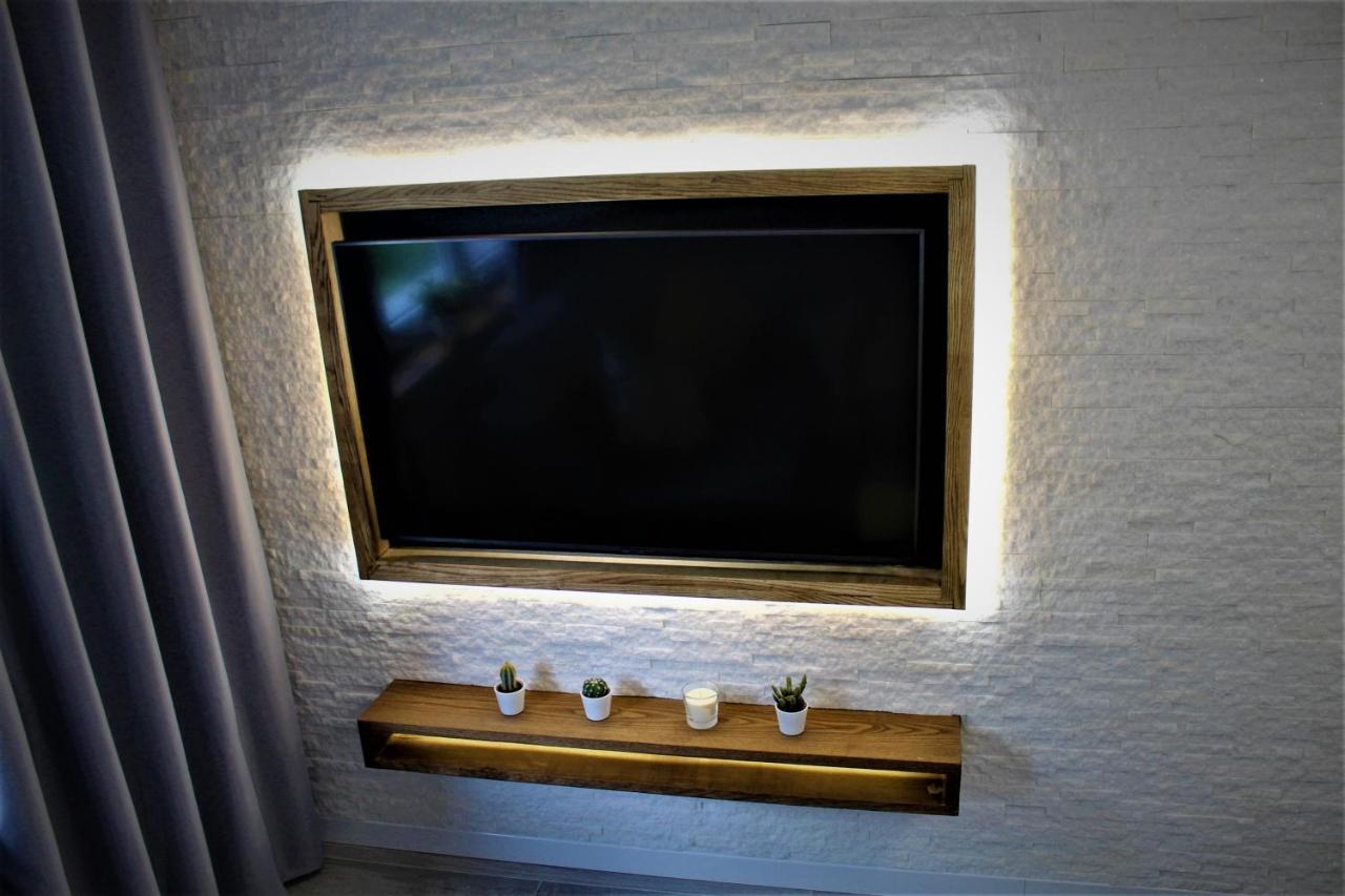 Apartament Przy Arsenale Wroclaw Bagian luar foto